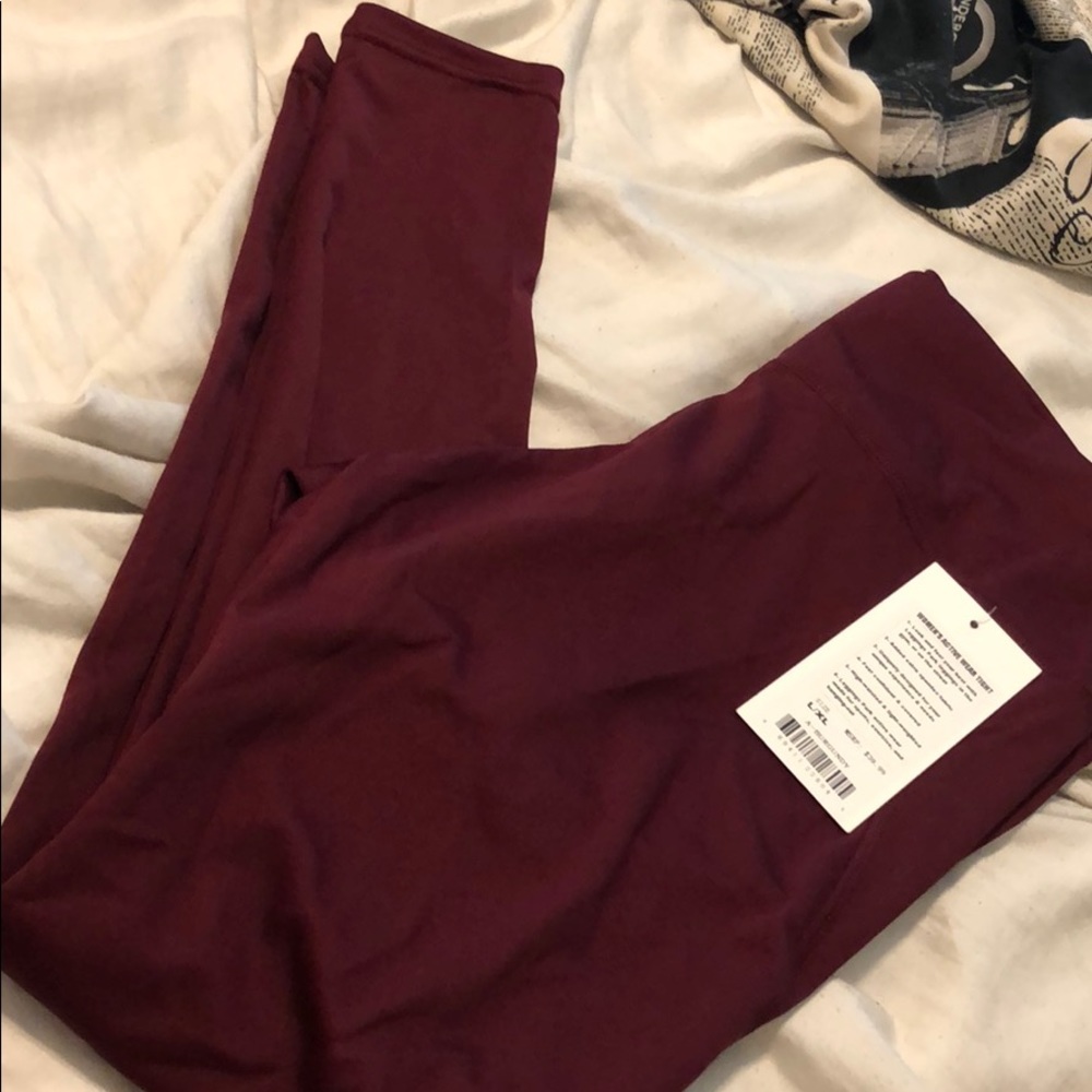 Burgundy workout leggings